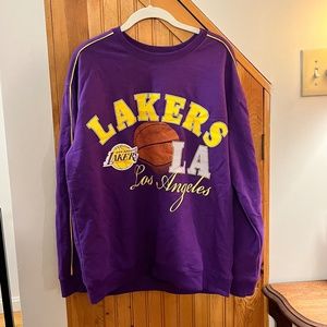 Lakers Crewneck L -  NWOT